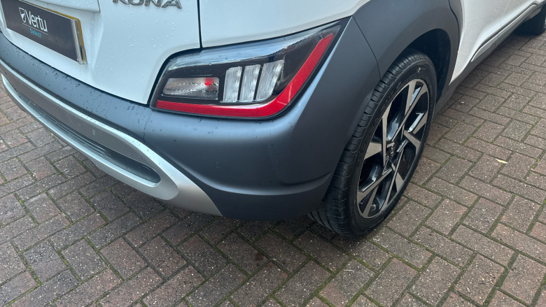 Hyundai Kona 1.0 TGDi 48V MHEV Premium 5dr Petrol Hatchback